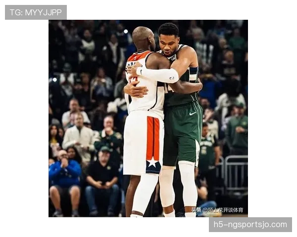 米德尔顿助字母哥无球跑位拉空位，三分效率低于上季